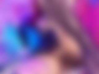 Live cam show with AliceBenet - Strip Latina on Camsoda