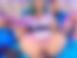 AliceBenet's Live Sex Cam Show
