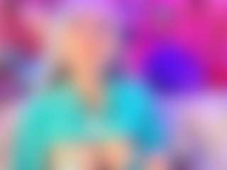 AliceBenet's Live Sex Cam Show