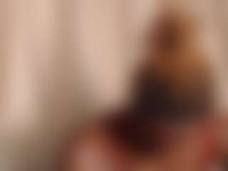 Live cam show with candyfoxie - Petite on justonemore.cc
