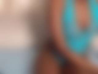 Live cam show with candyfoxie - Ebony on Milfs Live | united states