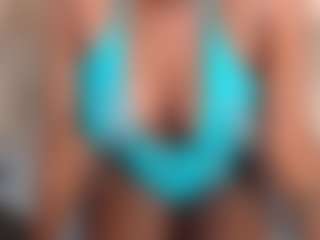 candyfoxie's Live Sex Cam Show