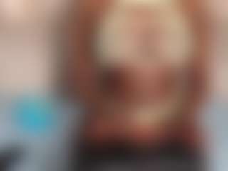 candyfoxie's Live Sex Cam Show