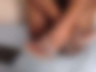 candyfoxie's Live Sex Cam Show