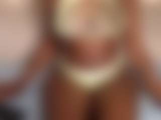 Live cam show with candyfoxie - Ebony Big Ass on CamClone