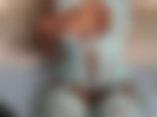 candyfoxie's Live Sex Cam Show