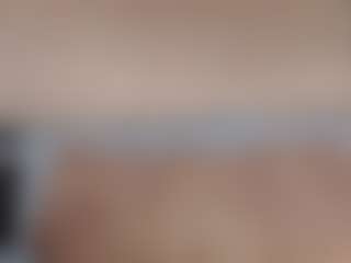 candyfoxie's Live Sex Cam Show