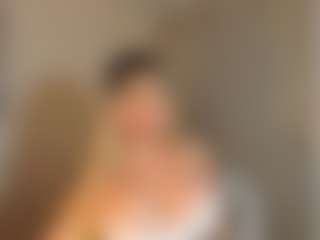 Live cam show with Rouse-hallberg - Lovense on Milf Play | colombia