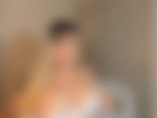 Live cam show with Rouse-hallberg - Brown Hair on Camsoda Late Night