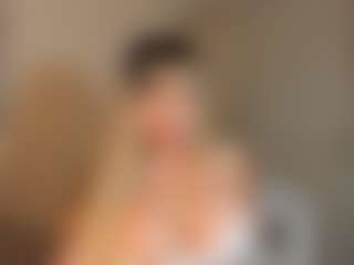 Live cam show with Rouse-hallberg - Dp on makecum.org