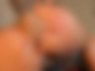 Rouse-hallberg's Live Sex Cam Show