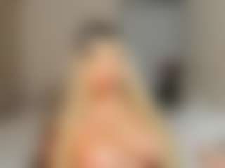 Live cam show with Rouse-hallberg - BBW on Milfs Live