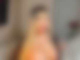 Live cam show with Rouse-hallberg - Gamer Asian on Latina Girls