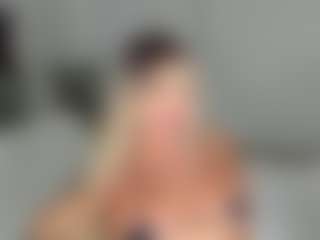 Rouse-hallberg's Live Sex Cam Show