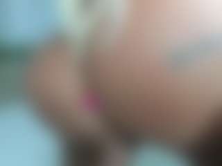 Live cam show with Rouse-hallberg - HD on Camsoda