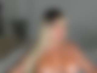 Live cam show with Rouse-hallberg - BBW on StripNow