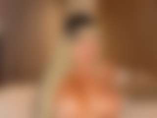Rouse-hallberg's Live Sex Cam Show