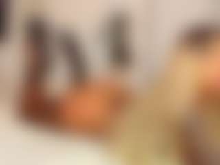 Live cam show with Rouse-hallberg - Lush Brown Hair on Camsoda