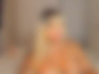 Live cam show with Rouse-hallberg - Big Tits Brown Hair on Camsoda