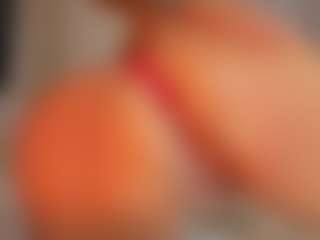 Live cam show with Rouse-hallberg - Spank on Camsoda