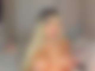 Rouse-hallberg's Live Sex Cam Show