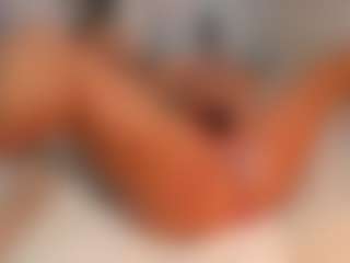Rouse-hallberg's Live Sex Cam Show