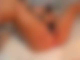 Rouse-hallberg's Live Sex Cam Show