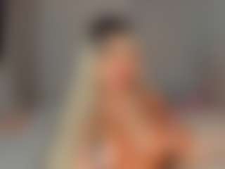 Rouse-hallberg's Live Sex Cam Show