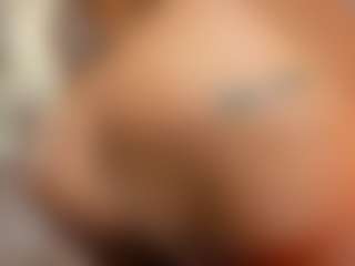 Rouse-hallberg's Live Sex Cam Show
