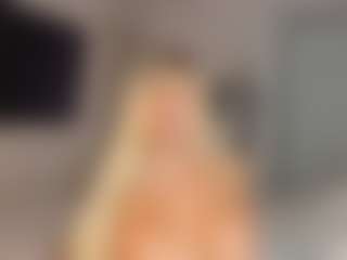 Live cam show with Rouse-hallberg - Tease Asian on SmokeAndPoke