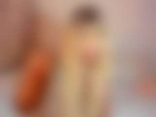 Live cam show with Rouse-hallberg - Gamer Asian on Camversity