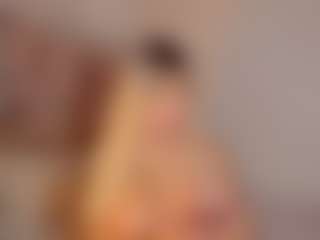 Live cam show with Rouse-hallberg - Dildo Brown Hair on Camsoda