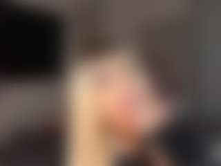 Rouse-hallberg's Live Sex Cam Show