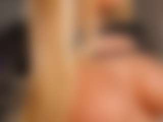 Rouse-hallberg's Live Sex Cam Show