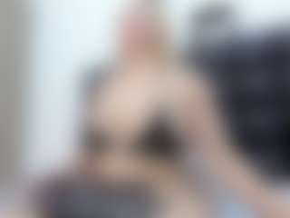 SABRINA-MED's Live Sex Cam Show