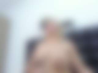 Live cam show with SABRINA-MED - Curvy on CSO-WL