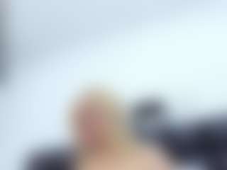 Live cam show with SABRINA-MED - Mature on nudelive.tv