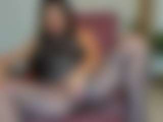 Live cam show with SEXIROSE - Petite MILF on ObeyMaria