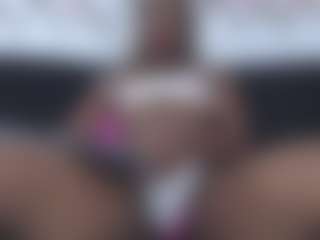 Live cam show with tiifanny-goomez - Ebony on milfzrlive.com | colombia