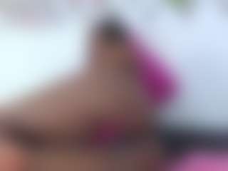 Live cam show with tiifanny-goomez - Facial on CamClone