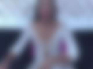 Live cam show with tiifanny-goomez - Thong on TeamSkeetLive