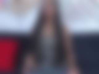 Spettacolo in cam dal vivo con tiifanny-goomez - Thong su Camsoda
