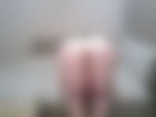 betty1's Live Sex Cam Show