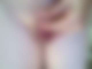 betty1's Live Sex Cam Show