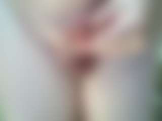 betty1's Live Sex Cam Show