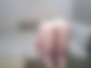 betty1's Live Sex Cam Show