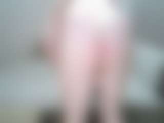 betty1's Live Sex Cam Show