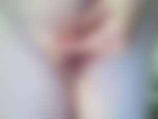 betty1's Live Sex Cam Show