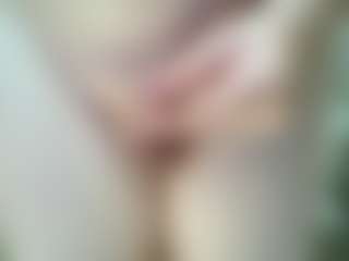 betty1's Live Sex Cam Show