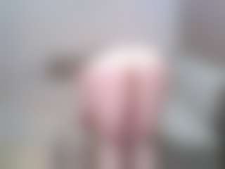 betty1's Live Sex Cam Show